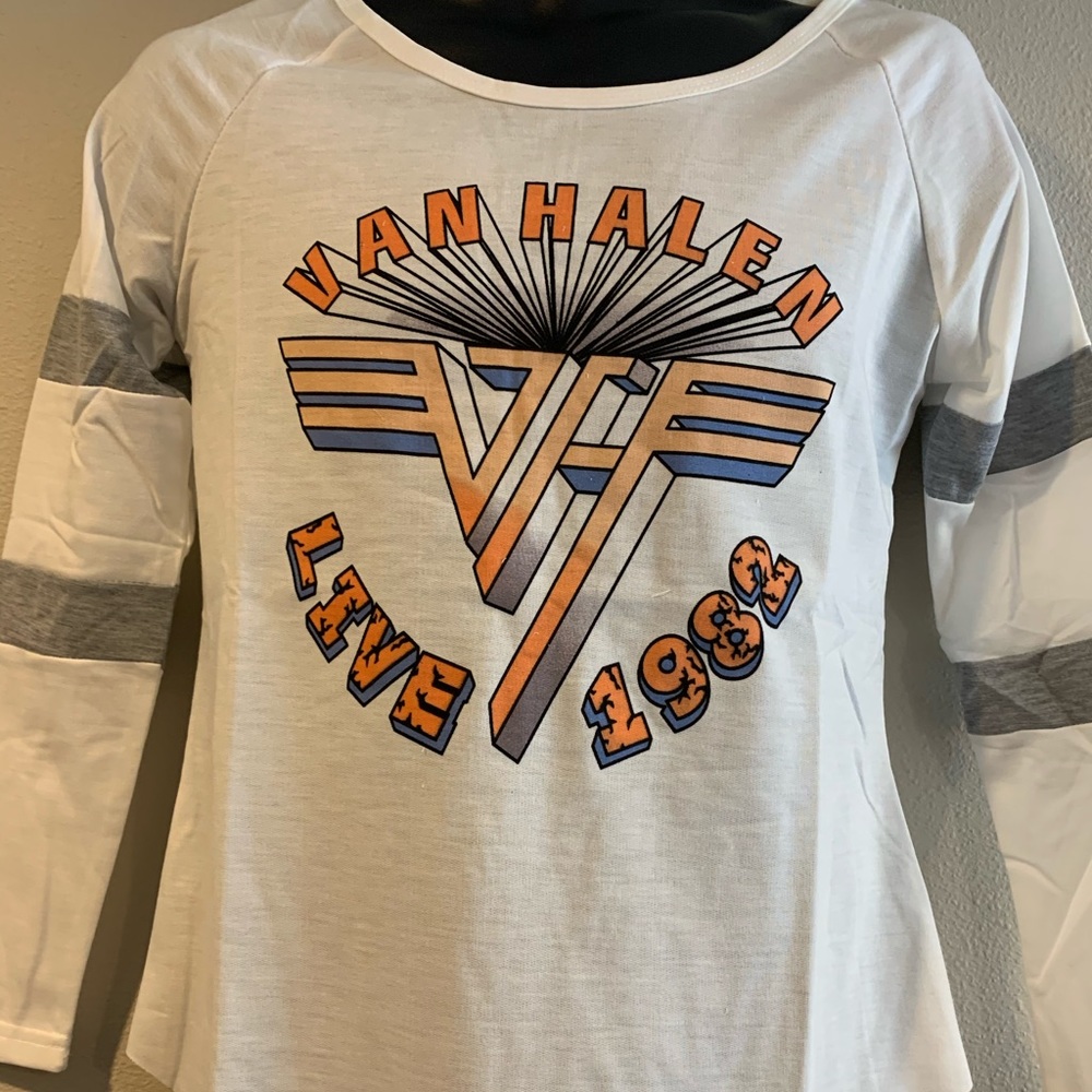 Graphic t-shirt